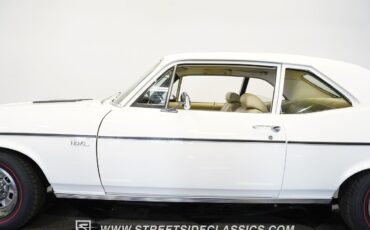 Chevrolet-Nova-1972-Coupe-18