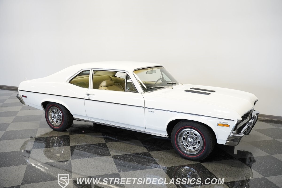 Chevrolet-Nova-1972-Coupe-32