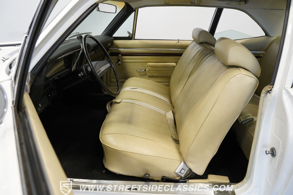 Chevrolet-Nova-1972-Coupe-5