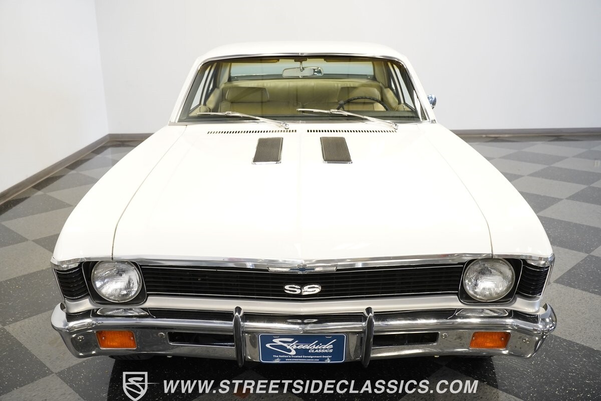 Chevrolet-Nova-1972-Coupe-9