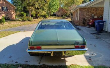 Chevrolet-Nova-1972-Dark-Green-Black-2