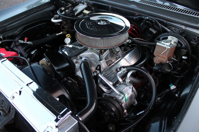 Chevrolet-Nova-1972-Gray-Gray-11