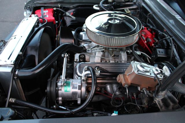 Chevrolet-Nova-1972-Gray-Gray-12