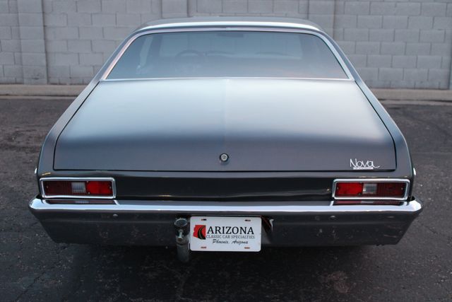 Chevrolet-Nova-1972-Gray-Gray-15