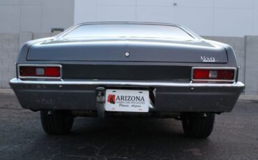 Chevrolet-Nova-1972-Gray-Gray-16