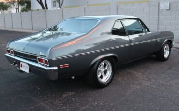 Chevrolet-Nova-1972-Gray-Gray-18