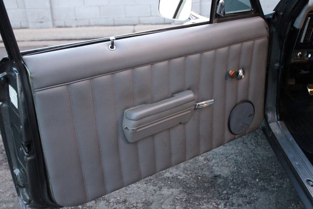 Chevrolet-Nova-1972-Gray-Gray-19