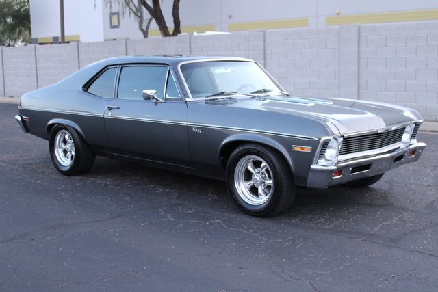 Chevrolet-Nova-1972-Gray-Gray-26