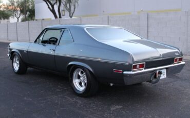 Chevrolet-Nova-1972-Gray-Gray-3