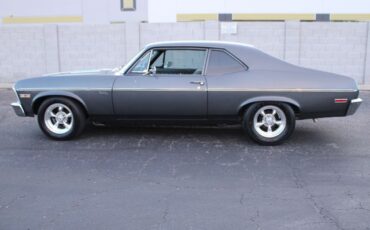 Chevrolet-Nova-1972-Gray-Gray-4