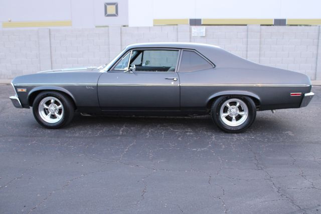 Chevrolet-Nova-1972-Gray-Gray-4