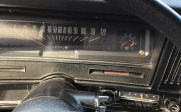 Chevrolet-Nova-1973-Coupe-10