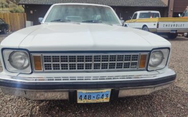 Chevrolet-Nova-1977-Coupe-2