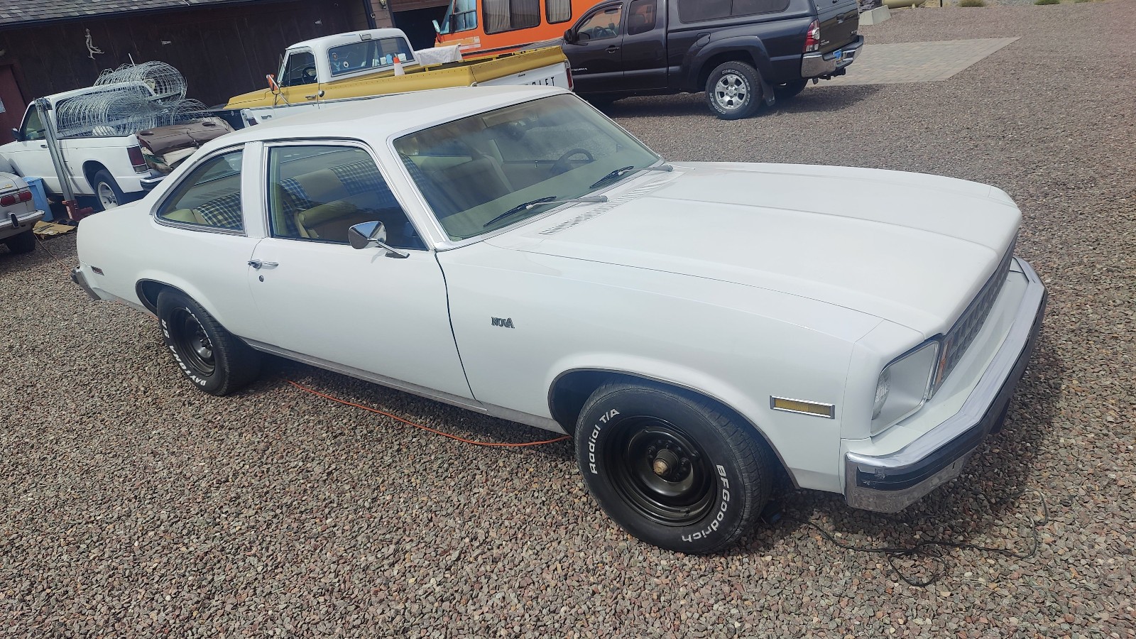Chevrolet-Nova-1977-Coupe-6