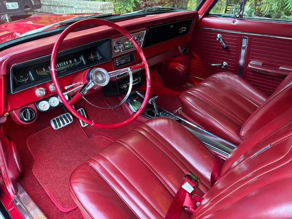 Chevrolet-Nova-Chevy-II-Resto-mod-Ram-Jet-350-700-r4-air-con-1966-27