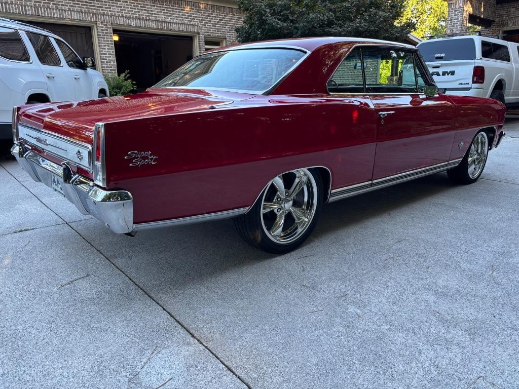 Chevrolet-Nova-Chevy-II-Resto-mod-Ram-Jet-350-700-r4-air-con-1966-5