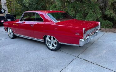 Chevrolet-Nova-Chevy-II-Resto-mod-Ram-Jet-350-700-r4-air-con-1966-8