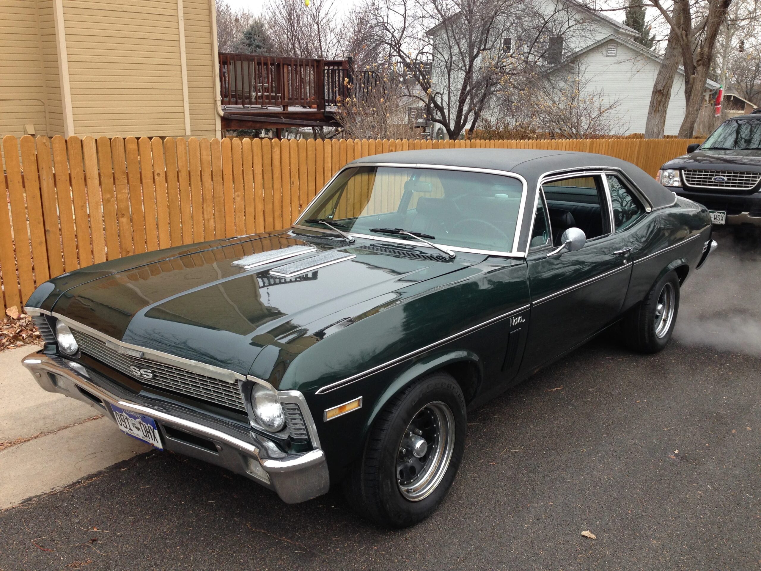 Chevrolet-Nova-coupe-1970-Green-Black-15