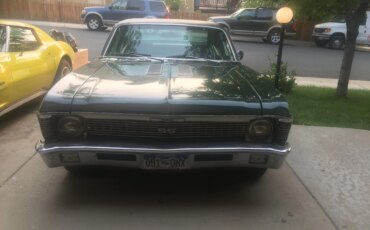 Chevrolet-Nova-coupe-1970-Green-Black-6