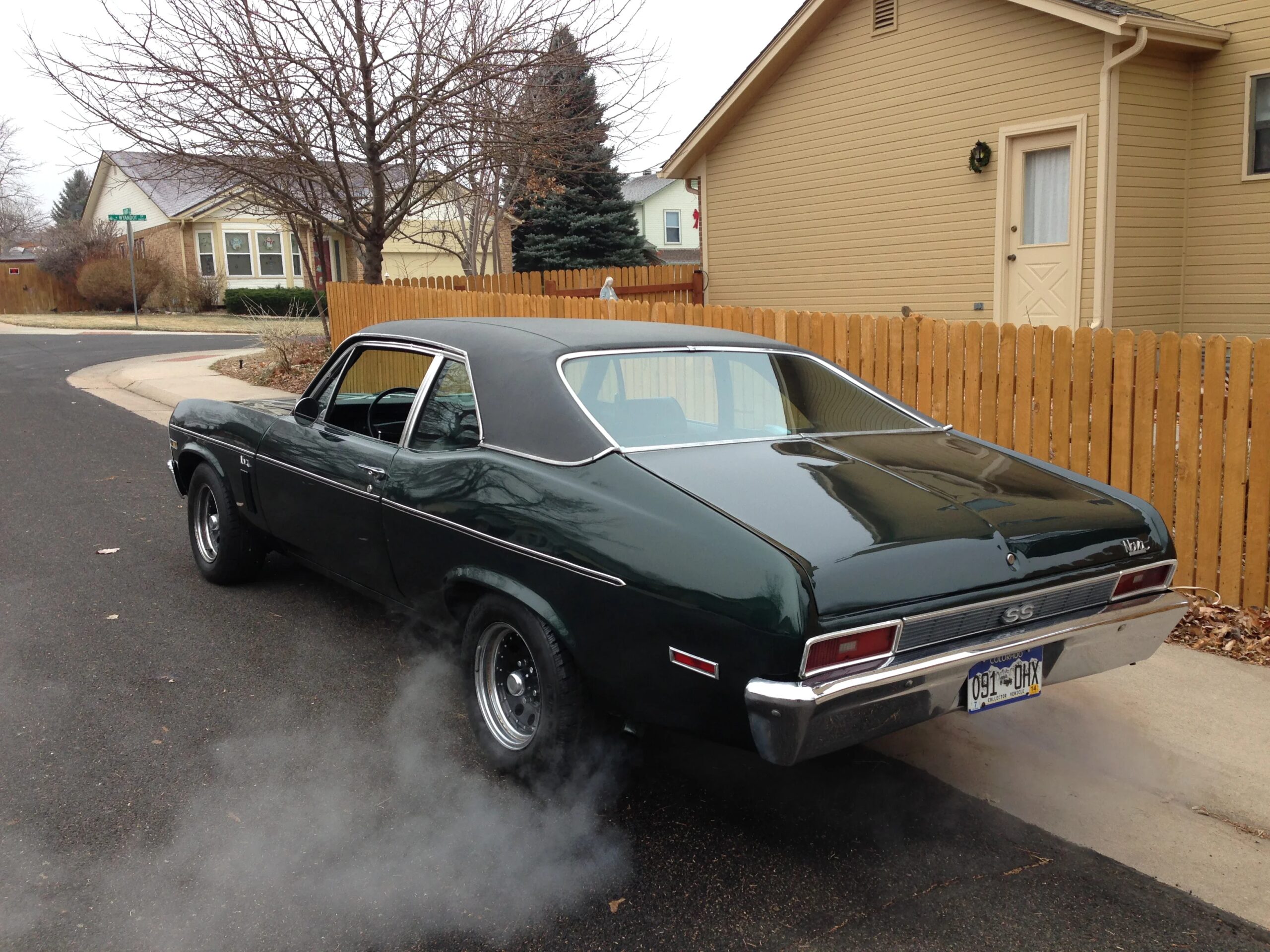 Chevrolet-Nova-coupe-1970-Green-Black