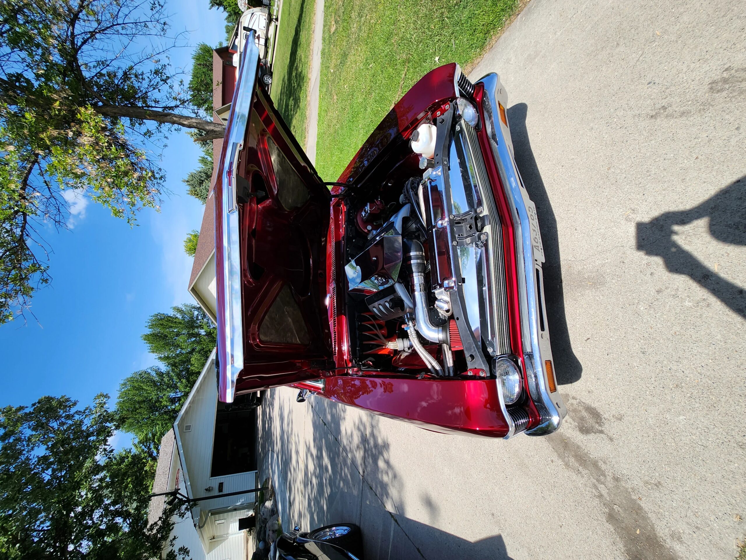 Chevrolet-Nova-coupe-1972-Burgundy-Black-10