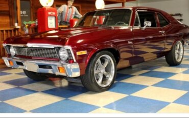 Chevrolet-Nova-coupe-1972-Burgundy-Black-3