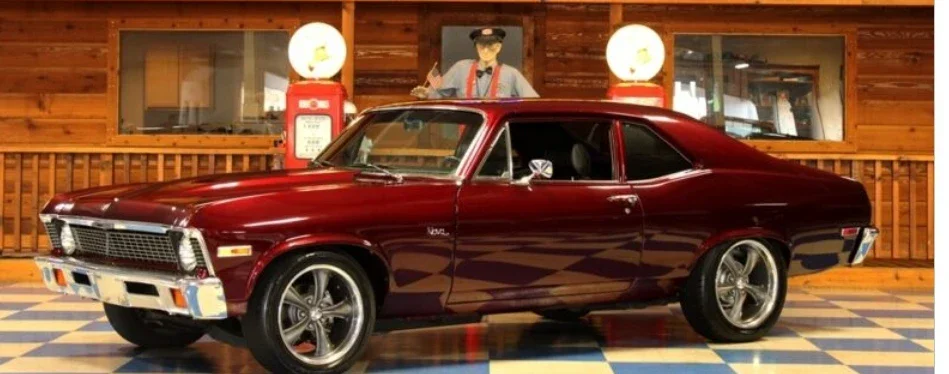 Chevrolet-Nova-coupe-1972-Burgundy-Black