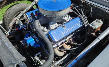 Chevrolet-Nova-coupe-1972-Gray-1