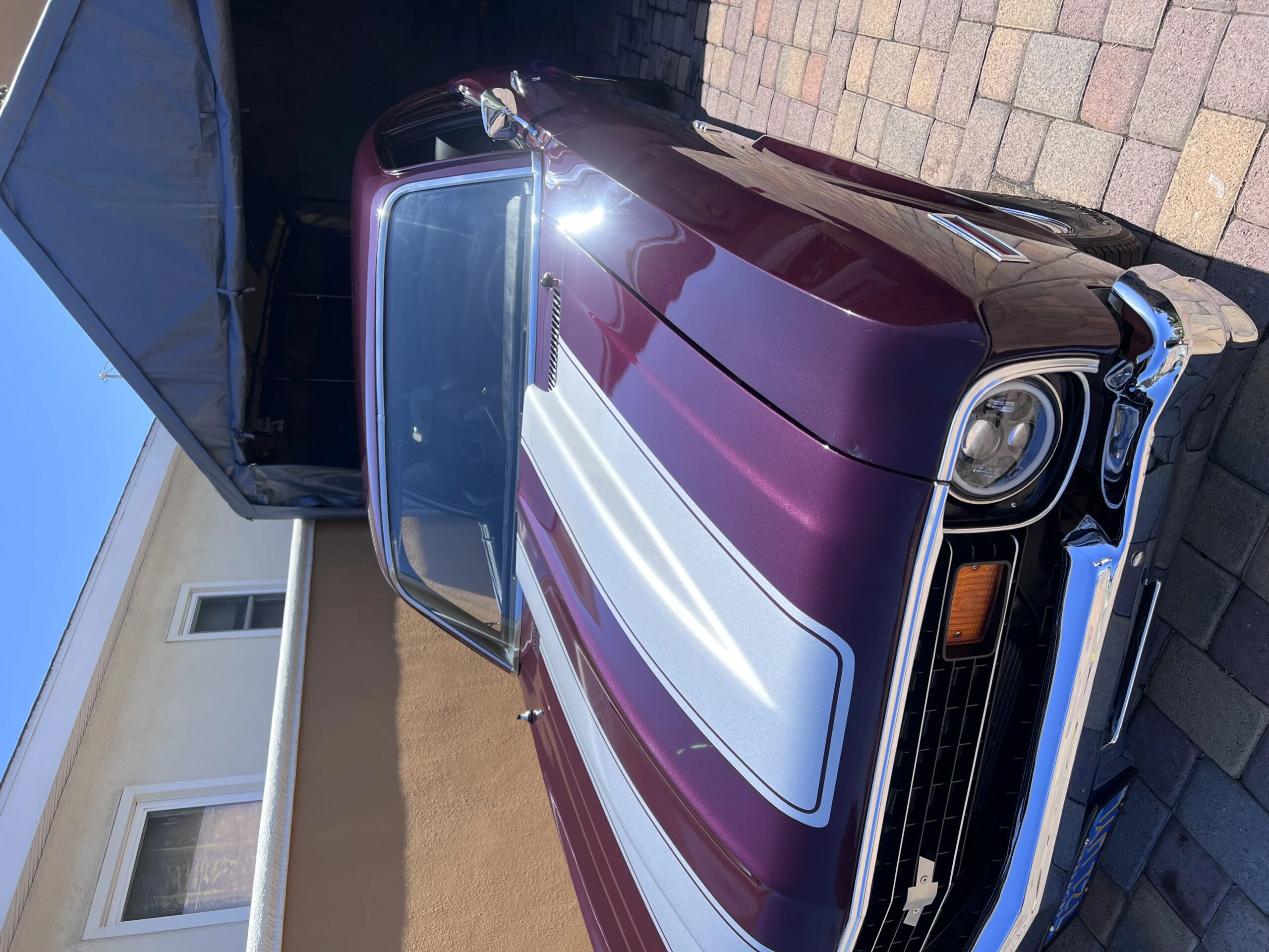 Chevrolet-Nova-coupe-1973-Burgundy-Black-21
