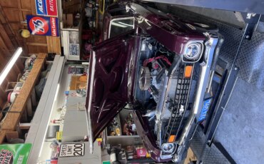 Chevrolet-Nova-coupe-1973-Burgundy-Black-22