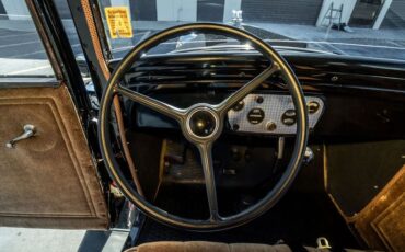 Chevrolet-Other-1931-Black-10