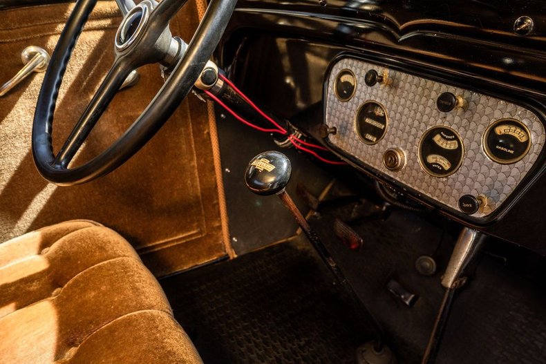 Chevrolet-Other-1931-Black-15