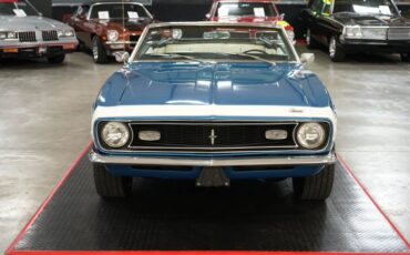 Chevrolet-Other-1968-Blue-Metallic-White-Houndstooth-10