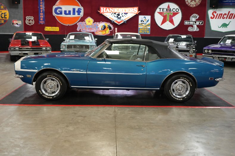 Chevrolet-Other-1968-Blue-Metallic-White-Houndstooth-12