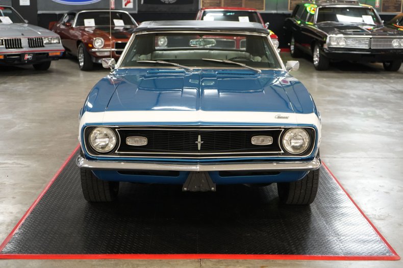 Chevrolet-Other-1968-Blue-Metallic-White-Houndstooth-16