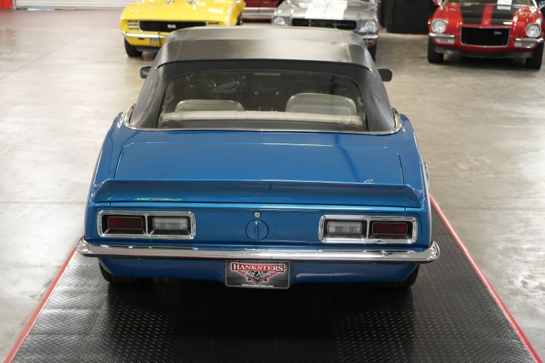 Chevrolet-Other-1968-Blue-Metallic-White-Houndstooth-20