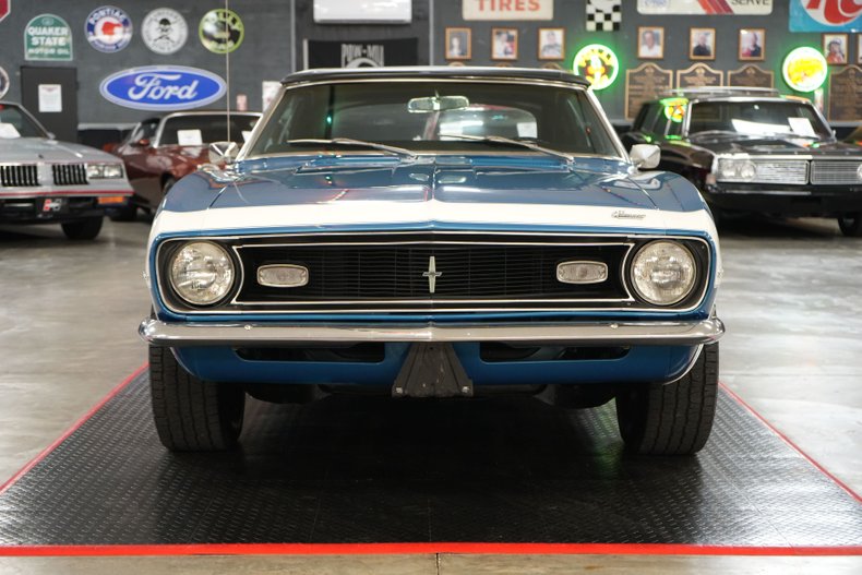 Chevrolet-Other-1968-Blue-Metallic-White-Houndstooth-32