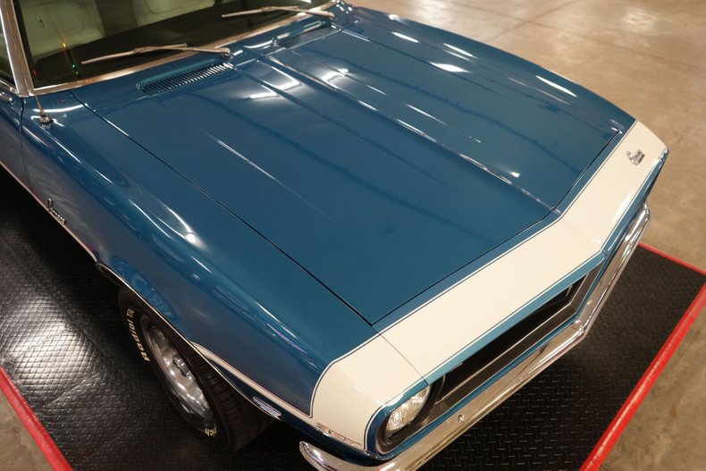 Chevrolet-Other-1968-Blue-Metallic-White-Houndstooth-36