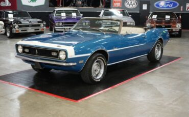 Chevrolet-Other-1968-Blue-Metallic-White-Houndstooth