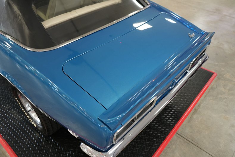 Chevrolet-Other-1968-Blue-Metallic-White-Houndstooth-48