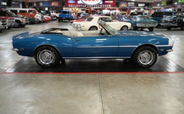 Chevrolet-Other-1968-Blue-Metallic-White-Houndstooth-8
