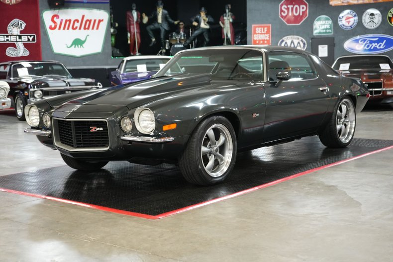 Chevrolet-Other-1973-Dark-Metallic-Green-Black-2
