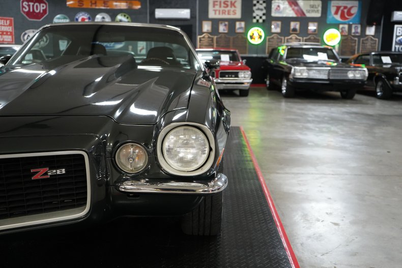 Chevrolet-Other-1973-Dark-Metallic-Green-Black-9