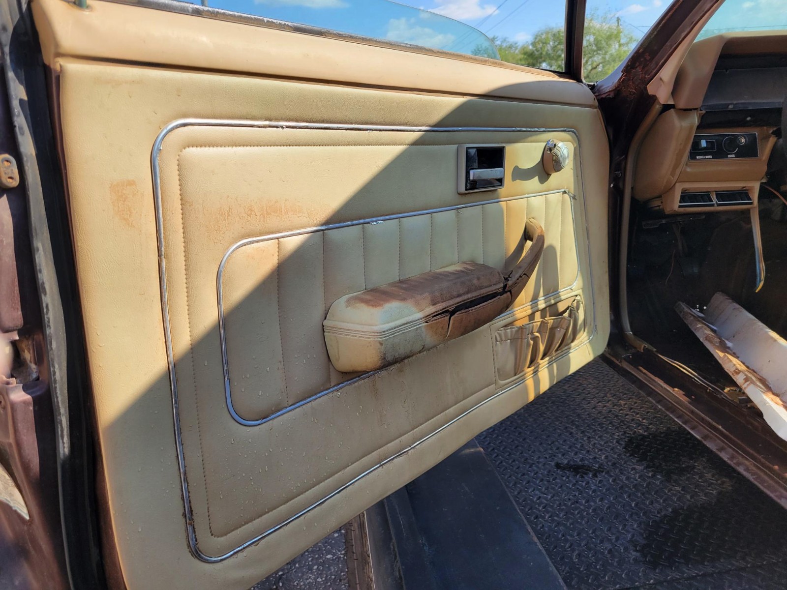 Chevrolet-Other-1977-Wagon-10