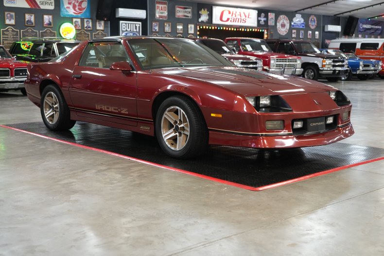 Chevrolet-Other-1987-Burgundy-Tan-20