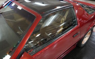 Chevrolet-Other-1987-Burgundy-Tan-43
