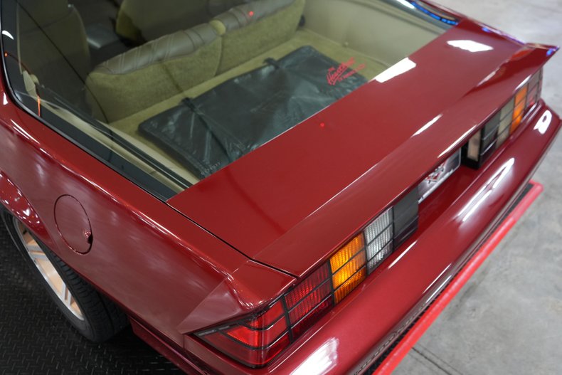 Chevrolet-Other-1987-Burgundy-Tan-49