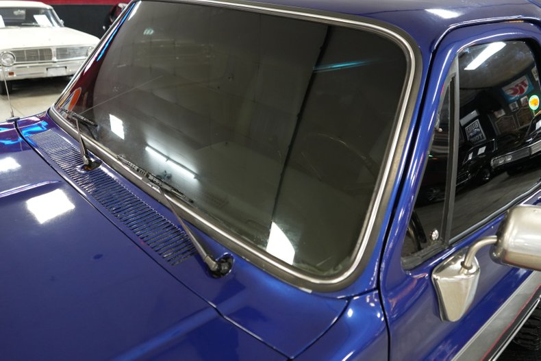 Chevrolet-Other-1989-Blue-Metallic-Gray-12