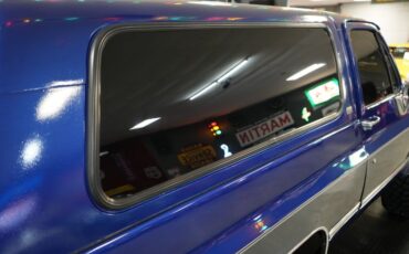 Chevrolet-Other-1989-Blue-Metallic-Gray-21