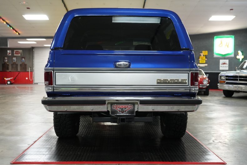 Chevrolet-Other-1989-Blue-Metallic-Gray-39
